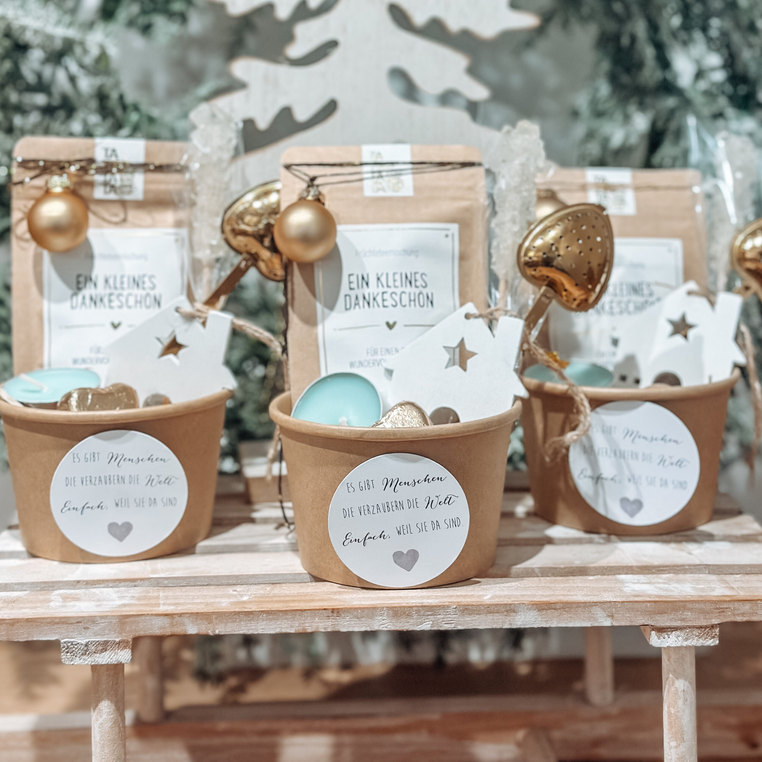 Kleines Weihnachtsgeschenk  Kleines Weihnachtsgeschenk