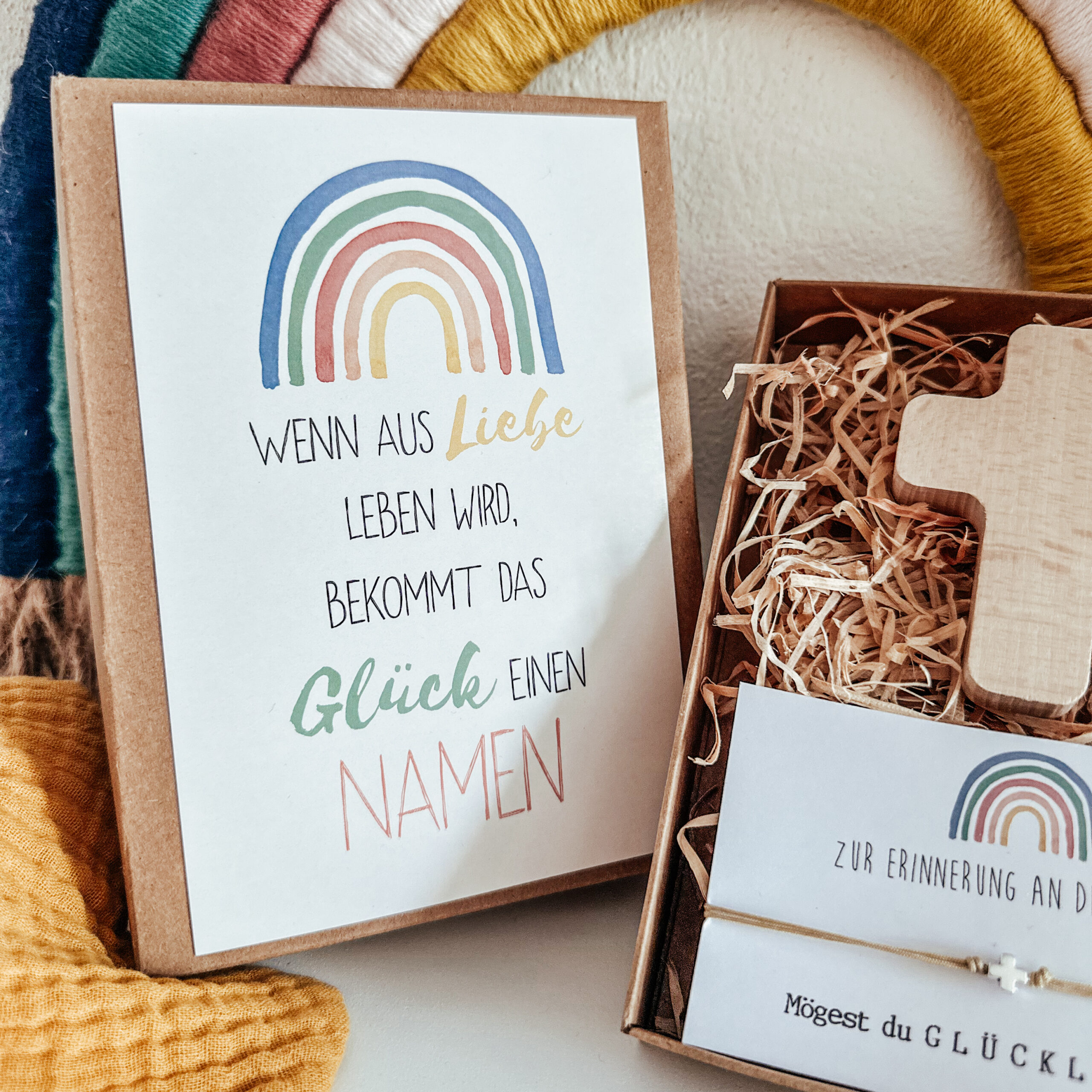 Geschenkeset zur Taufe, Armband und Kreuz