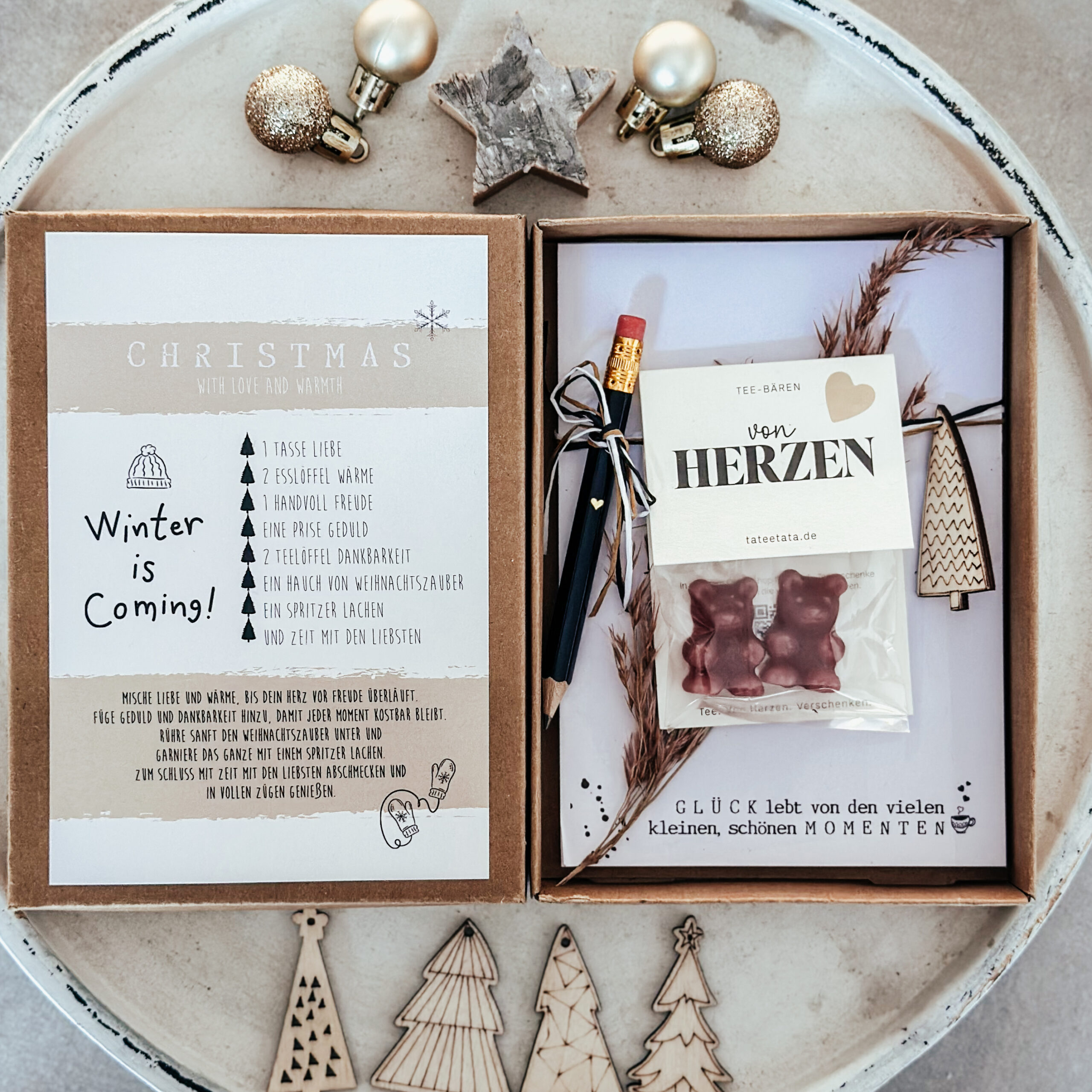 Geschenkebox mit Block und Teebären