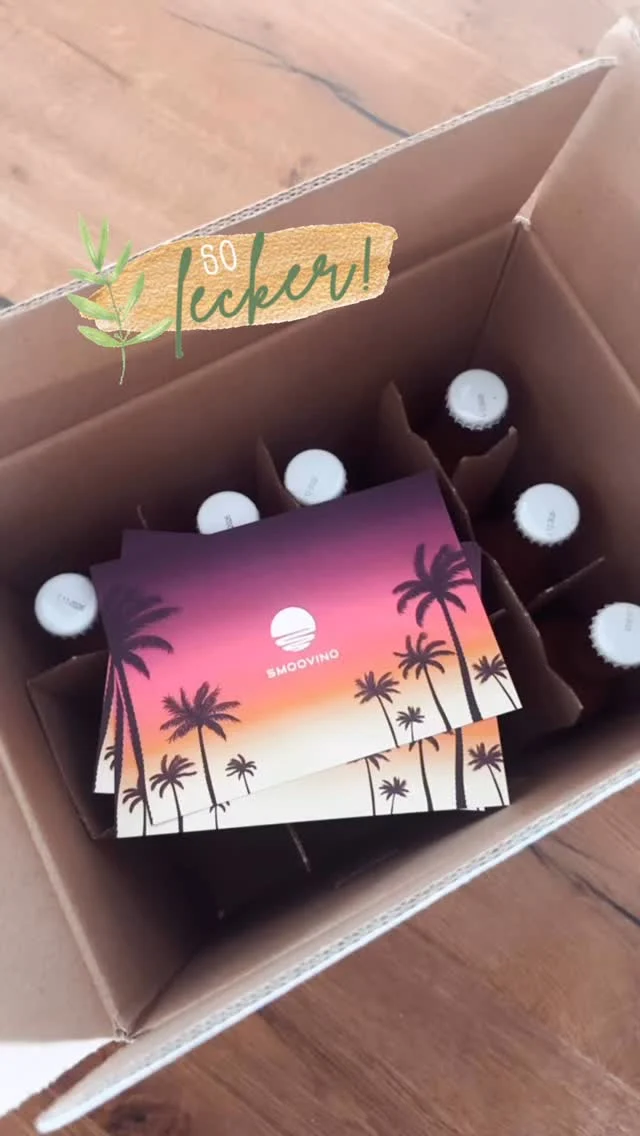 Werbung/ Anzeige
Der perfekte Drink für den Sommer? ☀️🥂 ⬇️
.

Smoovino ist eine Kombination aus 100 % Frucht-Smoothie und leichtem Frizzante – ohne zugesetzten Zucker, ohne künstliche Aromen.
Und das Beste: Er wird mit viel Liebe im Mühlviertel (Neumarkt im Mühlkreis) hergestellt – regional & ehrlich. 💚

Für die ersten warmen Sommertage ist das mein absoluter Lieblingsdrink. Einfach kalt stellen, einschenken, genießen. 🌸☀️

👉 Wenn du’s fruchtig & spritzig magst, probier’s unbedingt mal aus! Bestellen kannst du ihn direkt über die Homepage ! In zwei Geschmacksrichtungen Pirsch und Mango! 
.
Beitrag speichern für später 👍🏻 und schau bei @smoovino vorbei ….
.
smoovino #ostergetränk #sommerdrink #mühlviertel #regionalgenießen #fruchtigfrisch #drinkstagram