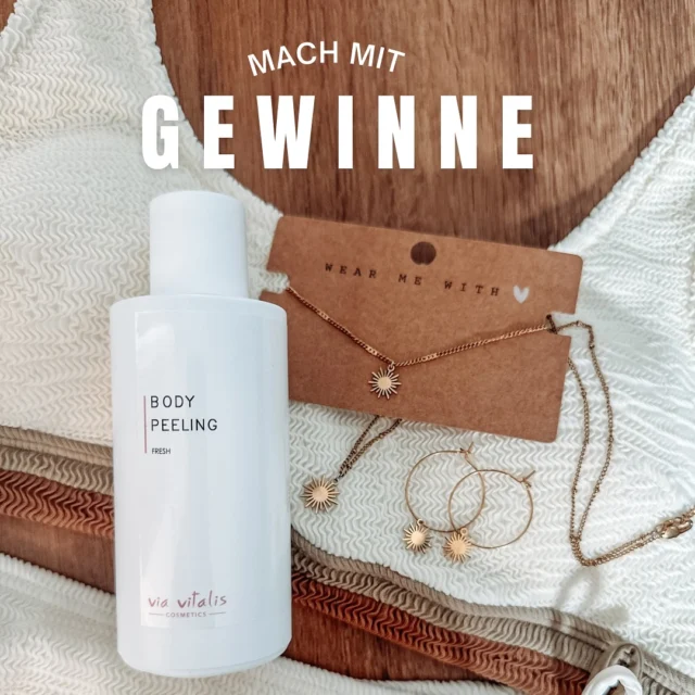 🌞 SOMMER-GEWINNSPIEL 🌿

Der Sommer ist da – und wir feiern ihn mit einem tollen Gewinnspiel für euch! ☀️🌴
.
Was gibt’s zu gewinnen?
Wir verlosen 2x ein sommerliches Verwöhn-Set, bestehend aus:

✨ Dem natürlichen Body Peeling von Via Vitalis – ein sanftes Peeling mit hochwertigen Inhaltsstoffen, das deine Haut von abgestorbenen Hautzellen befreit, sie glättet und zum Strahlen bringt. Perfekt für glatte Sommerhaut und ein frisches Hautgefühl!
✨ Einer Sonnenhalskette aus rostfreiem Edelstahl
✨ Einem zarten Fußband
✨ Und sommerlichen Sonnenohrringen – alles ideal für deinen Sommerlook!

So machst du mit:
	1.	Folge @via.vitalis und @schatzlsschatzkisterl 
	2.	Like & speichere die letzten 3 Beiträge von uns 
	3.	Kommentiere: „Was bedeutet für dich Sommer?“ 
4. Verlinke eine Freundin die sich auch freuen würde ☀️und teile es gerne in der Story 

🗓️ Teilnahmeschluss: 1. Juli 2025, 23:59 Uhr
🎉 Die Gewinner:innen werden am 2.Juli 2025 per Zufall ausgelost und in der Story bekannt gegeben!
.
Alle  von Gewewinnspiel findest du  im ONLINESHOP von @via.vitalis  und @schatzlsschatzkisterl 
.
🔸 Rechtliche Hinweise:
Dieses Gewinnspiel steht in keiner Verbindung zu Instagram oder Facebook und wird in keiner Weise von diesen gesponsert, unterstützt oder organisiert.
Teilnahmeberechtigt sind alle Personen ab 18 Jahren mit Wohnsitz in der EU. Der Rechtsweg ist ausgeschlossen. Eine Barauszahlung des Gewinns ist nicht möglich.
Die Gewinner:innen werden per DM benachrichtigt. Mit der Teilnahme erklärst du dich einverstanden, im Gewinnfall öffentlich in der Story genannt zu werden.
Deine Daten werden ausschließlich zur Durchführung des Gewinnspiels verwendet.

⸻

Viel Glück & einen sonnigen Sommer euch allen! 🍀🌞
#gewinnspiel #sommergewinnspiel #viavitalis #bodypeeling #sommerhaut #sommerlook #giveaway #sonnenschmuck
