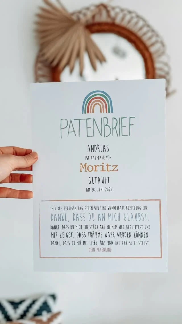 ✨ Ein besonderes Geschenk für einen ganz besonderen Menschen ✨

Die Taufe ist ein einmaliger Moment voller Liebe, Vertrauen und Segen 🤍
Mit meinem personalisierten Patenbrief als Print schenkst du dem Taufpaten oder der Taufpatin eine bleibende Erinnerung an diesen besonderen Tag.

Individuell gestaltet mit Namen, Taufdatum und einem liebevollen Text wird dieser Print zu einem ganz persönlichen Dankeschön 💌
Ein Geschenk, das von Herzen kommt – und für immer bleibt.

So sagst du auf wunderschöne Weise:
Danke, dass du diesen Weg begleitest. ✨
.
#taufe #taufgeschenk #taufpate #taufpatin