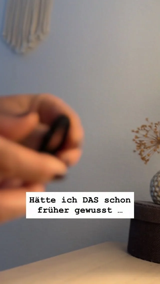 Mit diesem Trick - brauchst DU NIE wieder Hilfe beim SCHMUCK anziehen … für später SPEICHERN ! Das wasserfeste Edelsteinarmband findest du im Shop ☀️
#schmuckliebe #schmuck #armband #handgemacht