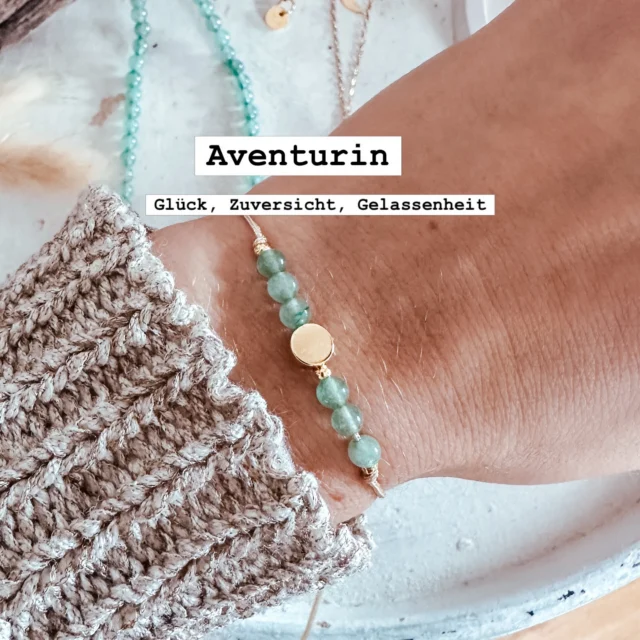 Edelsteinarmbänder 
.
Findest du im Onlineshop bei Schmuck .
.
Perfekt zum Verschenken oder selber behalten! Für später speichern !
.
#schmuck #edelsteinarmband #armband #handmadewithlove❤️