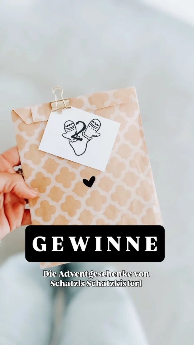 ✨ Gewinnspiel – Adventskalender voller Achtsamkeit! ✨

Ich verlose einen liebevoll gestalteten Adventskalender mit vier Achtsamkeitsgeschenken – für jeden Adventssonntag ein besonderes Packerl. 💫
Jedes Päckchen enthält ein kleines Ritual und die Materialien, die du dafür brauchst – für achtsame, besinnliche Momente im Advent.

So kannst du mitmachen:
💛 Beitrag liken ( gerne auch ein paar andere im Feed ) 
💛 Einen Kommentar hinterlassen - wer würde sich auch freuen …
💛 Gerne in deiner Story teilen - EXTRA LOS
💛 Und natürlich @schatzlsschatzkisterl folgen
.
⚠️ Hinweis: Der Adventskalender ist limitiert – es sind nur noch wenige Stück verfügbar!
Wenn du dir unbedingt einen sichern möchtest, bestell ihn lieber gleich über den Onlineshop unter „Anlässe → Weihnachten“, bevor sie vergriffen sind. 🎁

🌟 Teilnahmeschluss: 11.11.26
🌟 Das Gewinnspiel steht in keiner Verbindung zu Instagram und wird nicht von Instagram gesponsert, unterstützt oder organisiert.
🌟 Teilnahmeberechtigt sind Personen mit Wohnsitz in Österreich/Deutschland, ab 18 Jahren.
🌟 Der/die Gewinner:in wird per Zufall ausgelost und in den Stories bekannt gegeben.
#adventkalender #gewinnspiel #advent #win
